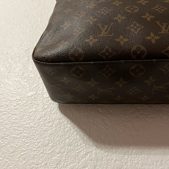 EUC Authentic LV Looping GM - Picture 6 of 12